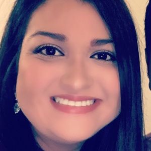 Meet your Posher, Silvia